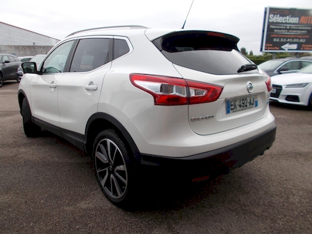 NISSAN QASHQAI II 1.5 DCI 110 CV TEKNA BV6 ******** AVEC SEULEMENT 58455 KMS !!! **********